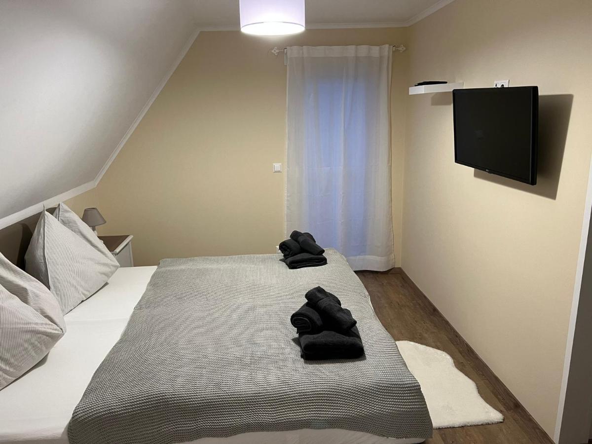 Gemuetliche Wohnung In Velden! Velden am Worthersee Bagian luar foto