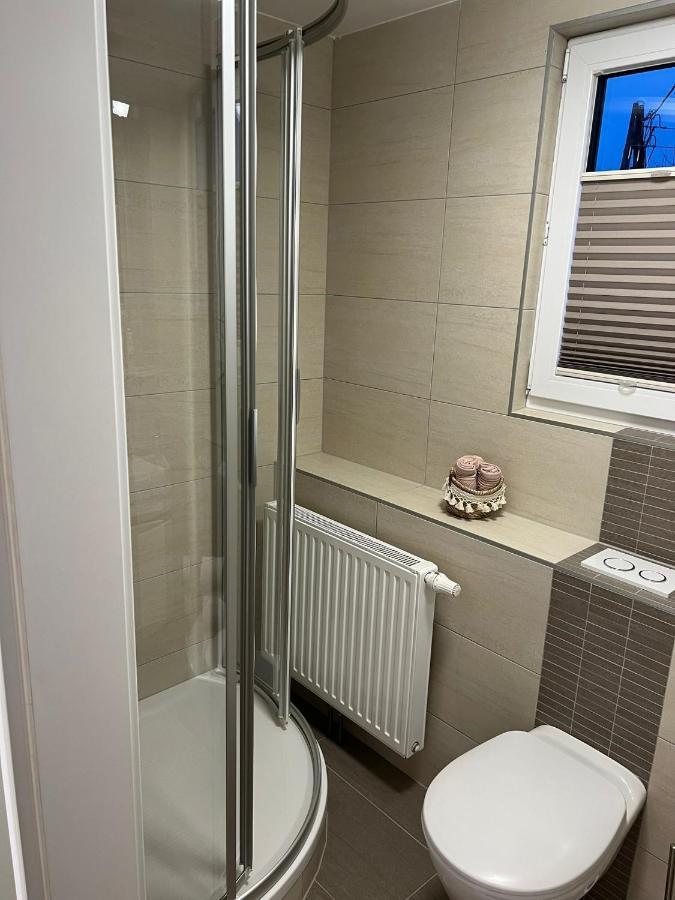 Gemuetliche Wohnung In Velden! Velden am Worthersee Bagian luar foto