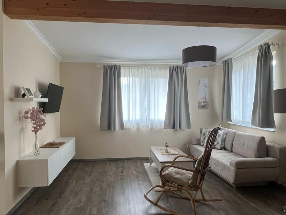 Gemuetliche Wohnung In Velden! Velden am Worthersee Bagian luar foto